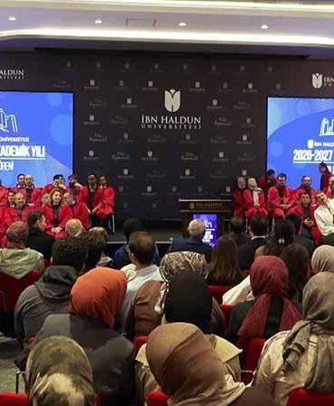 İbn Haldun Üniversitesi’nde Akademik Yılı Açılış Töreni yapıldı
