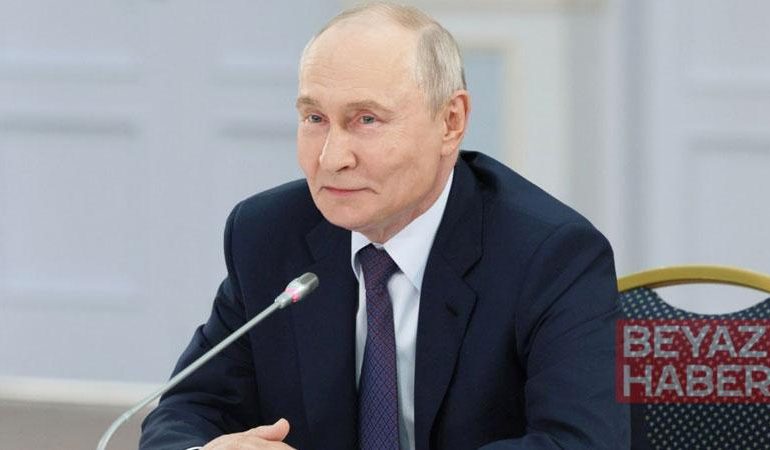 Rusya Devlet Başkanı Putin orduyu büyütme kararı aldı