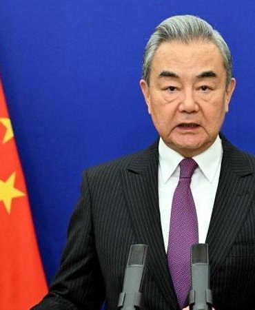 Çin Dışişleri Bakanı Wang’dan Japonya’ya
