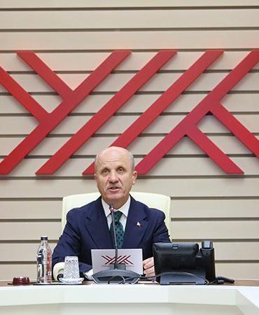 YÖK Başkanı Özvar, Gazze İslam Üniversitesi
