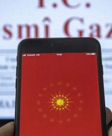 AYM'nin süresiz nafakayı iptal eden kararı Resmi Gazetede