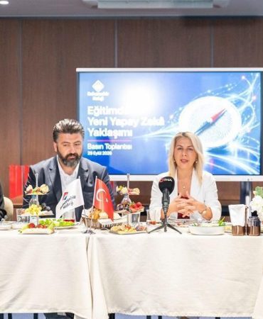 Bahçeşehir Koleji’nden öğrencilerin gelişim dönemlerine göre yapay zeka modeli