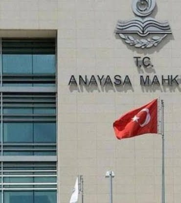 AYM’nin ‘süresiz nafaka’ kararı Resmi Gazete’de