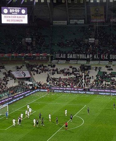 Konyaspor-Filistin Milli Takımı karşılaşmasında kardeşlik kazandı