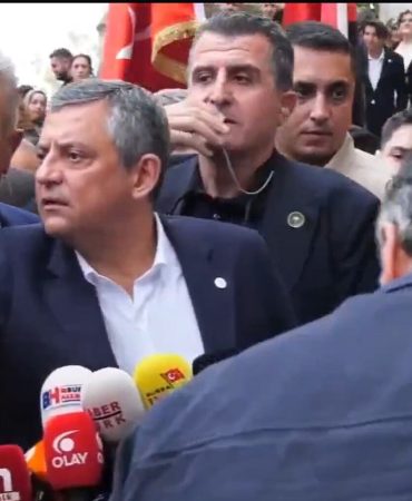 Özgür Özel çok sinirlendi: “Sen buradan git! Gelme buraya"