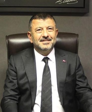 YENİ Partili Veli Ağbaba hastaneye kaldırıldı