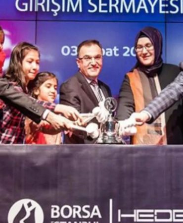 Eşini milyarder yaptı, kendisi paçayı kurtaramadı