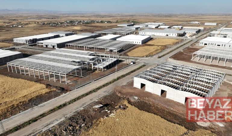 Karacadağ OSB'de fabrikaların çarkları dönmeye başladı
