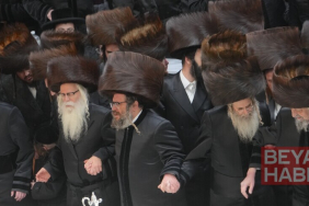 İsrail'de siyonizm karşıtı Satmar Yahudileri, oy kullanmayan İsraillilere 200 dolar vermeyi planlıyor