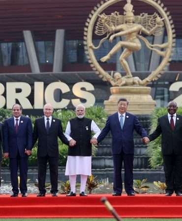 Rusya Devlet Başkanı Putin'den BRICS'in çok kutuplu dünya düzenindeki rolüne vurgu