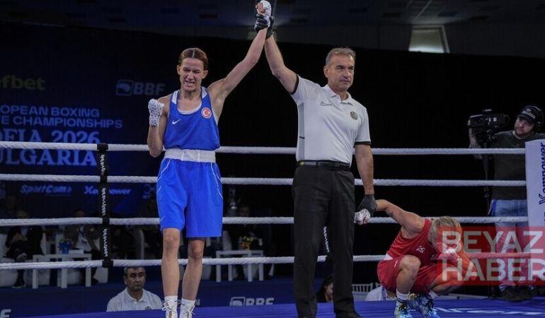 Milli boksör Hatice Akbaş, Avrupa Şampiyonası'nda madalyayı garantiledi