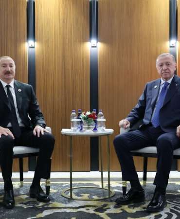 Cumhurbaşkanı Erdoğan, Azerbaycan Cumhurbaşkanı Aliyev ile görüştü