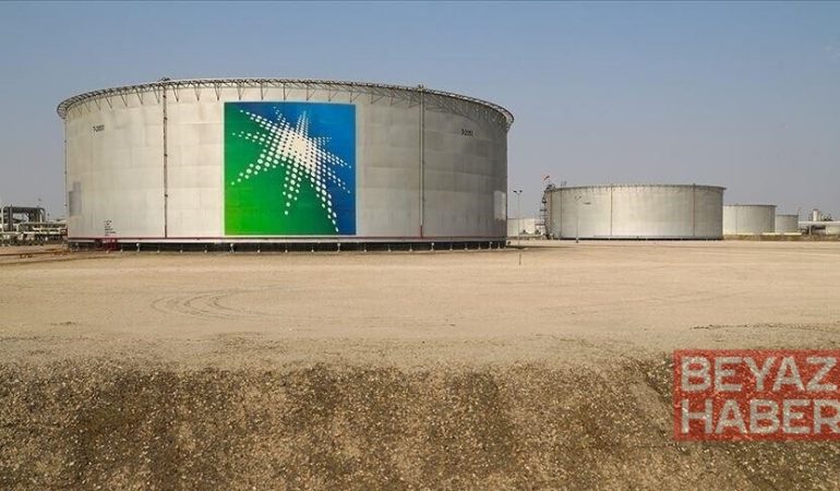 Suudi Aramco'nun Üst Yöneticisi, kesintiye uğrayan faaliyetleri birkaç gün içinde başlatabileceklerini söyledi