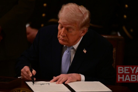 ABD Başkanı Trump, Rusya'ya yönelik yaptırımlar içeren tasarıyı imzaladı