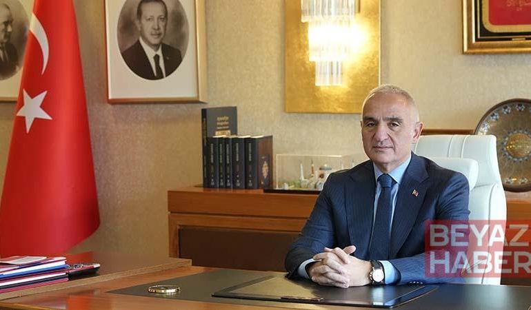 Bakan Ersoy: Diyarbakır ve Bingöl’deki 6 cami 2 Ekim