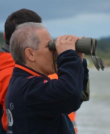 Sinop’ta denizde kaybolan polis memurunu arama çalışmaları sürüyor