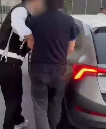 İstanbul merkezli 6 ilde FETÖ operasyonunda gözaltına alınan 20 şüpheli adliyeye sevk edildi