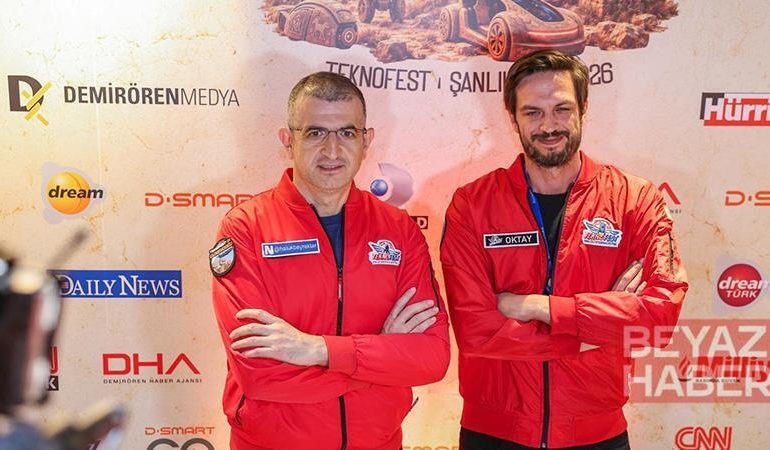 Haluk Bayraktar, Demirören Medya standını ziyaret etti