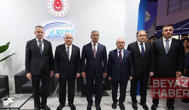 Bakan Güler, Azerbaycan Uluslararası Savunma Fuarı’nı ziyaret etti