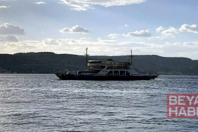Gökçeada ve Bozcaada feribot seferlerine fırtına engeli