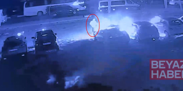 Benzin dökerek 6 otomobili ateşe verdi