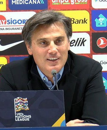 Vincenzo Montella: Mantık dışı eleştirileri dinlemiyorum