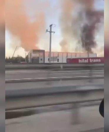Fabrikada çıkan yangın, 3 saatte kontrol altına alındı