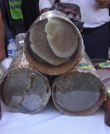 Sason’da festivalde 1 kilo bal 400 bin liraya satıldı