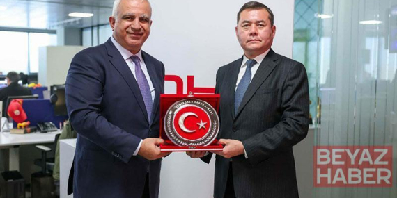 Kazakistan Başkonsolosu Sary’dan DHA’ya ziyaret