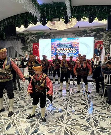 Ankaralı sporcu ve yöneticiler, ‘Sporda Ankara’ya Değer Katanlar 2026 Ödül Gecesi’nde bir araya geldi