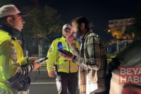 Alkolmetreyi üflemedi, kimlik numarasını soran polise,