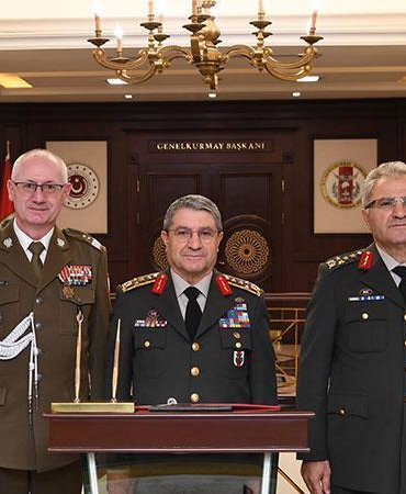 Genelkurmay Başkanı Bayraktaroğlu, Polonya Kara Kuvvetleri Müfettişi Tümgeneral Fajkowski