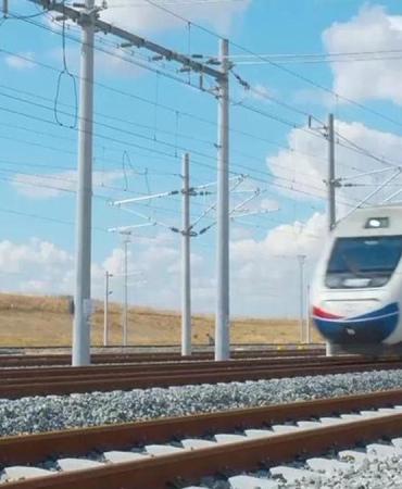 Hızlı tren Avrupa sınırına ulaşıyor