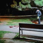 Birlikte alkol aldığı arkadaşını bıçakladı