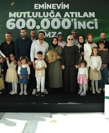 Eminevim 600 bininci teslimatını gerçekleştirdi