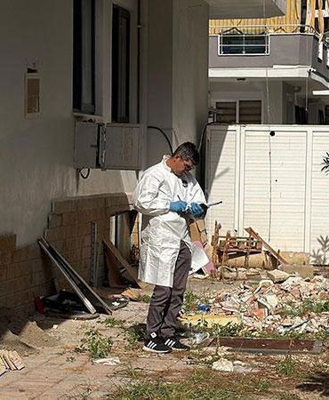 Kız kardeşini balkondan atıp, tabancayla yaşamına son verdi