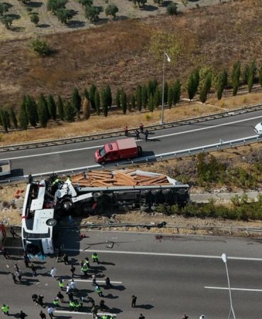 Manisa'da 11 kişinin öldüğü kazaya ilişkin gözaltına alınan 3 şoför adliyede