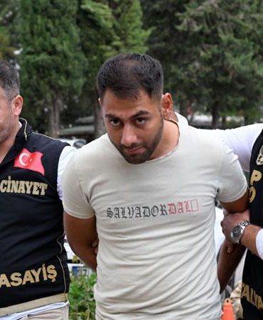 Birlikte yaşadığı kadını boğmadan önce üzerine kaynar su dökmüş