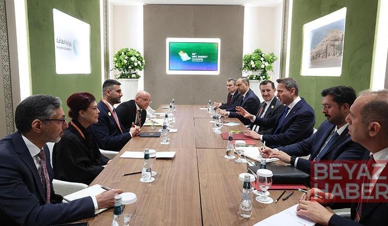 Bakan Bayraktar, Iraklı mevkidaşı Vahib ile görüştü