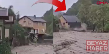 Sakarya'da şiddetli sağanak | Dere kenarındaki iki katlı villa yıkıldı! O anlar kamerada...