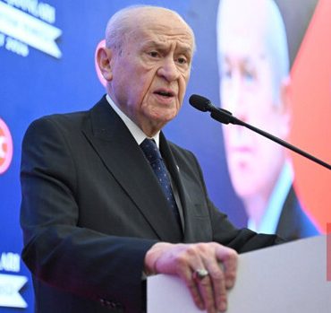 MHP lideri Bahçeli'nin 25 yıllık siyasi çizgisi uluslararası dergide
