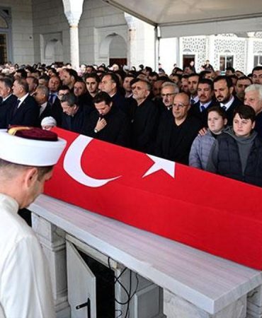SON DAKİKA... Üsküdar Belediye Başkan Vekiline veda! Erdoğan cenaze törenine katıldı