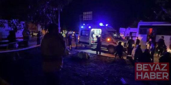 Tarım işçilerini taşıyan midibüs ile TIR çarpıştı: 17 yaralı
