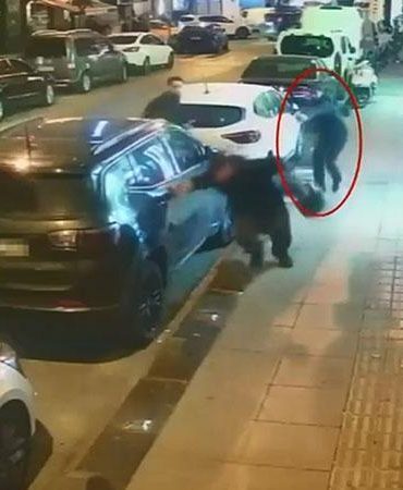 Esenler’de çıkan kavgada birbirlerini silahla yaralayan 2 şüpheli yakalandı