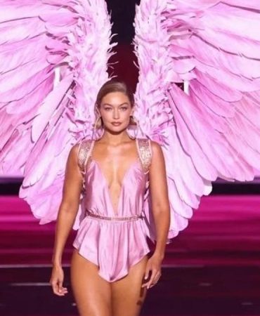 Victoria Secret Fashion Show Saat Kaçta? Victoria Secret Fashion Show Hangi Kanalda, Nereden İzlenir?