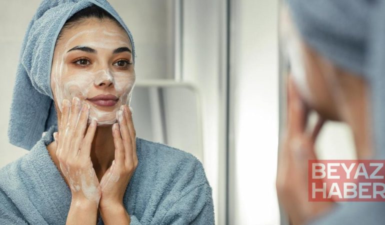 Ölü hücrelere birebir! İşte evde hazırlayabileceğiniz doğal peeling tarifi!