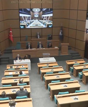 Üsküdar Belediyesi Başkan Vekili Muhammed Emin Sarıoğlu oldu