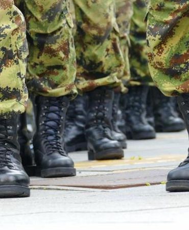 Yunanistan'ın tasarruf planı: 180’den fazla kışla kapatılacak
