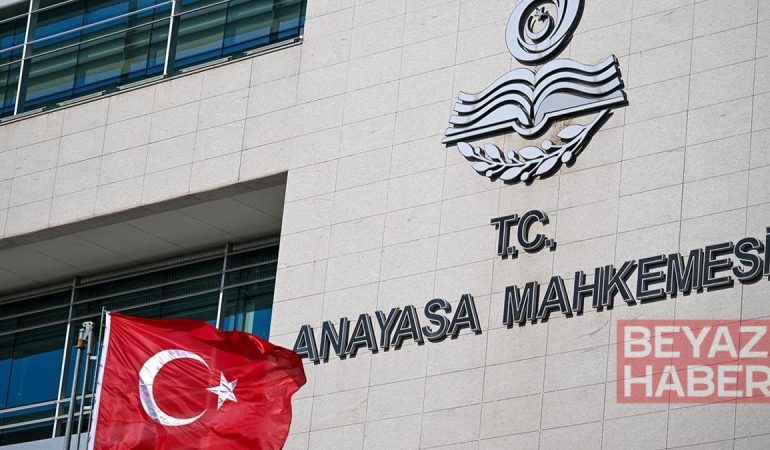 AYM'de 'Yeni Parti' görüşmesi yarın!