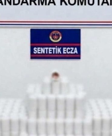 Manisa’da 42 bin 534 sentetik ecza ele geçirildi: 1 tutuklama